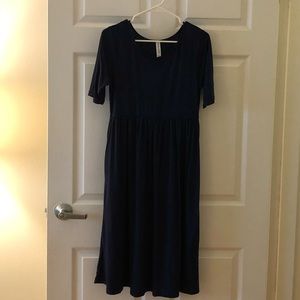 Navy Quarter-length sleeve dress